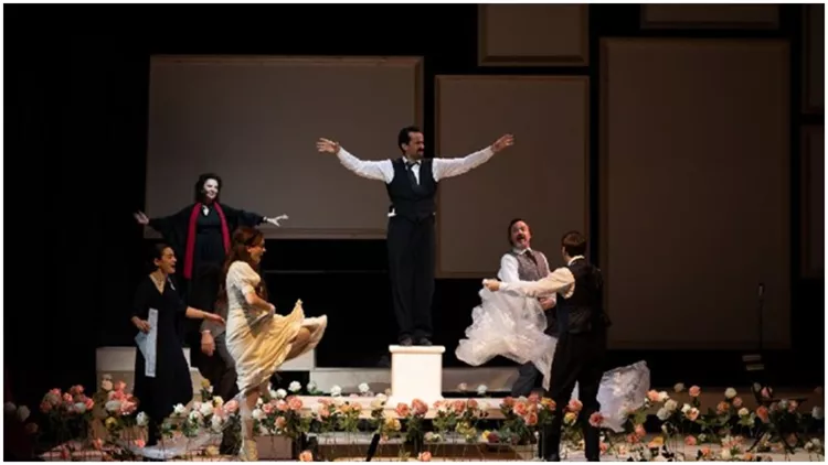 Φάληρο Summer Theatre: Το νέο hot spot της παραλιακής